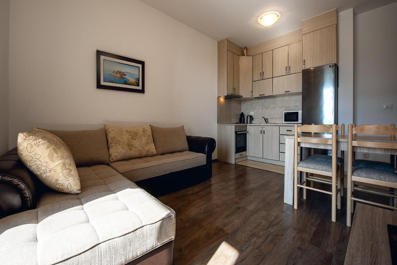 Bg&mn Apartment *
