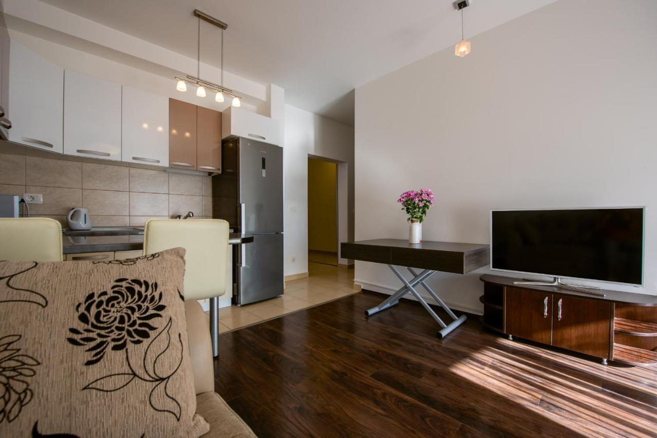 Bg&mn Apartment